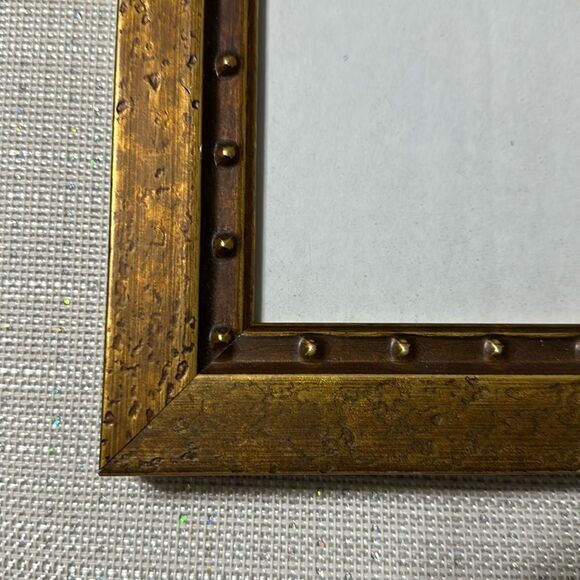 MILBURN Vintage Style Gold Brass Tone 5 x 7 Picture Frame - Picture 10 of 11